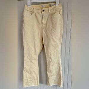 J. Jill Yellow Denim Cropped Pants Size 4